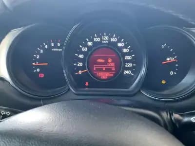 Vendo Kia Ceed 2017 - 10500 EUR, 106000 km - AUTO.MOTO.pt