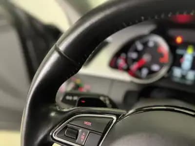 Vendo Audi A5 2015 - 21990 EUR, 59192 km - AUTO.MOTO.pt