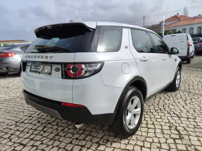 Vendo Land Rover Discovery Sport 2015 - 17490 EUR, 146000 km - AUTO.MOTO.pt