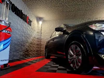 Vendo Peugeot e-208 2022 - 27500 EUR, 7504 km - AUTO.MOTO.pt