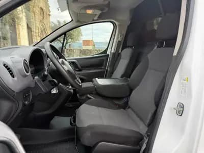 Sell Citroën Berlingo 1.6 BlueHdi 100 2018 - 11990 EUR, 41500 km - AUTO.MOTO.pt