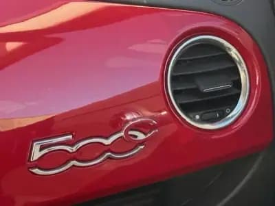 Vendo Fiat 500C 2010 - 8750 EUR, 132900 km - AUTO.MOTO.pt