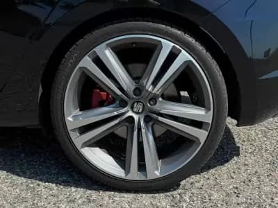 Sell SEAT Leon 2015 - 24900 EUR, 129900 km - AUTO.MOTO.pt