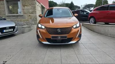 Sell Peugeot e-2008 2020 - 19990 EUR, 43800 km - AUTO.MOTO.pt