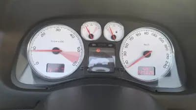 Sell Peugeot 307 CC 2006 - 6980 EUR, 225826 km - AUTO.MOTO.pt
