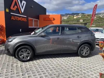 Vendo Peugeot 2008 2021 - 17950 EUR, 96530 km - AUTO.MOTO.pt