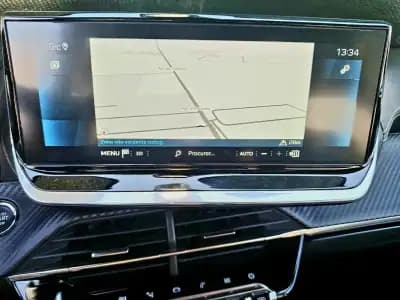 Sell Peugeot 2008 2021 - 18000 EUR, 57400 km - AUTO.MOTO.pt