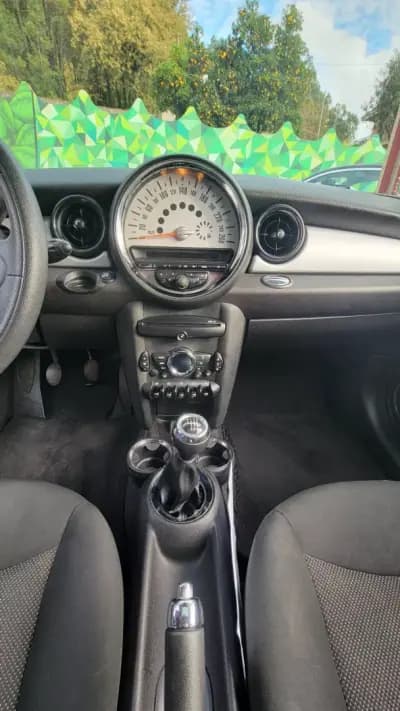 Sell MINI Clubman 2013 - 10490 EUR, 188000 km - AUTO.MOTO.pt