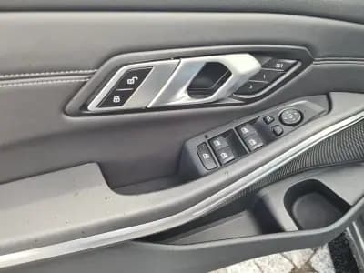 Vendo BMW M3 2021 - 103900 EUR, 11597 km - AUTO.MOTO.pt