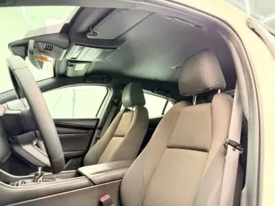 Vendo Mazda 3 2021 - 18999 EUR, 84000 km - AUTO.MOTO.pt