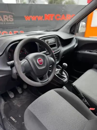 Vendo Fiat Doblo 2019 - 7900 EUR, 191383 km - AUTO.MOTO.pt