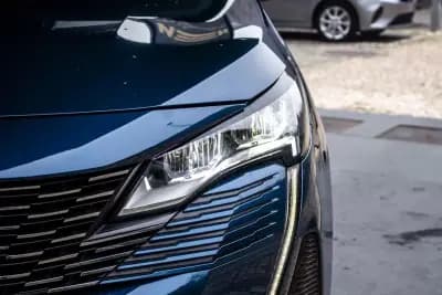 Sell Peugeot 3008 2021 - 19980 EUR, 119707 km - AUTO.MOTO.pt