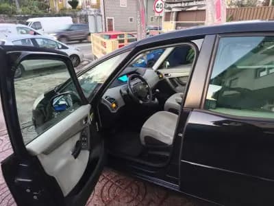 Vendo Citroën C4 Picasso 2009 - 7500 EUR, 180000 km - AUTO.MOTO.pt