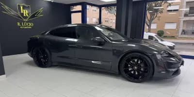 Sell Porsche Taycan 2021 - 63000 EUR, 95033 km - AUTO.MOTO.pt