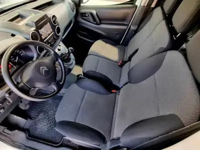 Sell Citroën Berlingo 2018 - 9500 EUR, 149000 km - AUTO.MOTO.pt