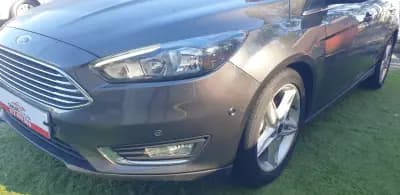 Sell Ford Focus 2015 - 8750 EUR, 162170 km - AUTO.MOTO.pt