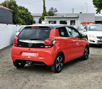 Sell Peugeot 108 2017 - 9600 EUR, 46200 km - AUTO.MOTO.pt
