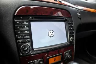 Sell Mercedes-Benz S 320 2000 - 8990 EUR, 314321 km - AUTO.MOTO.pt