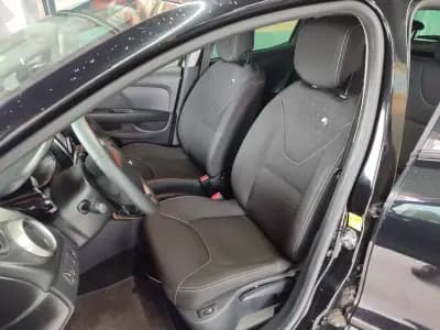 Vendo Renault Clio 2017 - 10500 EUR, 112820 km - AUTO.MOTO.pt