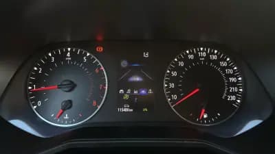 Vendo Renault Clio 2021 - 12600 EUR, 115121 km - AUTO.MOTO.pt