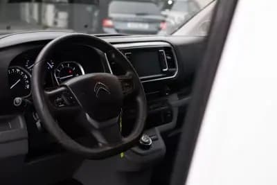 Vendo Citroën Jumpy 2017 - 15900 EUR, 145325 km - AUTO.MOTO.pt