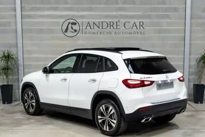 Vendo Mercedes-Benz GLA 250 2024 - 40950 EUR, 31091 km - AUTO.MOTO.pt