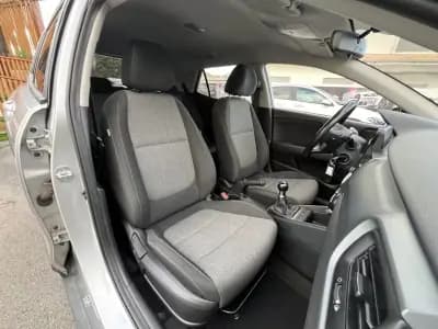 Vendo Kia Stonic 2022 - 13750 EUR, 81000 km - AUTO.MOTO.pt