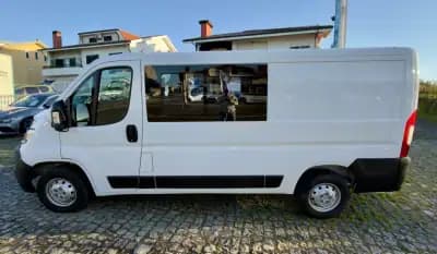 Vendo Opel Movano 2023 - 35950 EUR, 63000 km - AUTO.MOTO.pt