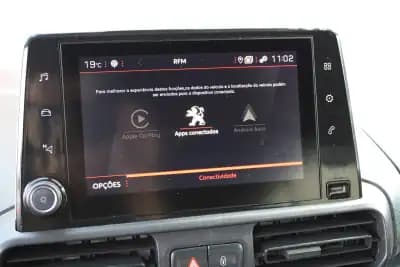 Vendo Peugeot Partner 2021 - 14250 EUR, 105000 km - AUTO.MOTO.pt