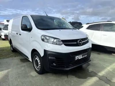 Vendo Opel Vivaro 2022 - 20990 EUR, 103818 km - AUTO.MOTO.pt