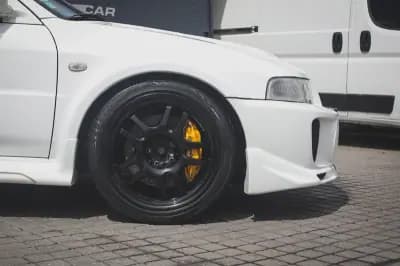 Sell Mitsubishi Lancer 1998 - 125000 EUR, 54109 km - AUTO.MOTO.pt