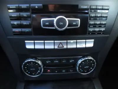 Vendo Mercedes-Benz C 180 2012 - 13490 EUR, 240000 km - AUTO.MOTO.pt