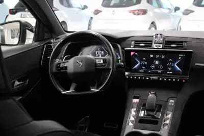 Vendo DS DS7 Crossback 2020 - 23900 EUR, 136328 km - AUTO.MOTO.pt