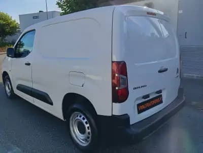 Sell Citroën Berlingo 2020 - 11990 EUR, 81000 km - AUTO.MOTO.pt