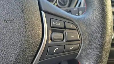 Vendo BMW 320 2018 - 21500 EUR, 131572 km - AUTO.MOTO.pt