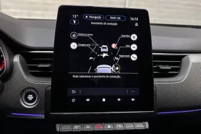 Sell Renault Arkana 2023 - 23450 EUR, 14050 km - AUTO.MOTO.pt