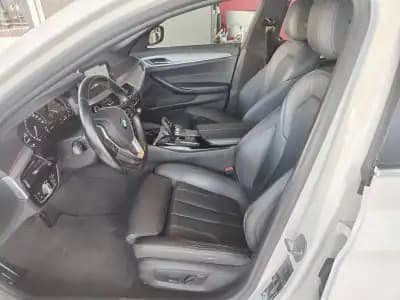 Vendo BMW 520 2017 - 23500 EUR, 165600 km - AUTO.MOTO.pt