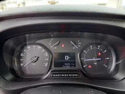 Vendo Peugeot Expert 2019 - 13990 EUR, 154840 km - AUTO.MOTO.pt