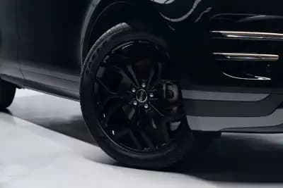 Sell Land Rover Range Rover Evoque 2023 - 42950 EUR, 46000 km - AUTO.MOTO.pt