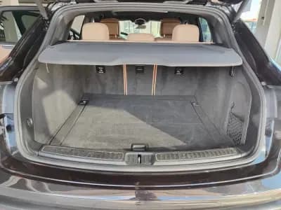 Vendo Porsche Macan 2024 - 88600 EUR, 20700 km - AUTO.MOTO.pt