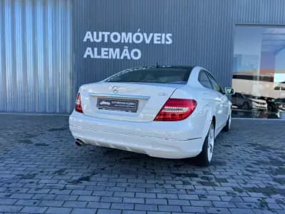 Vendo Mercedes-Benz C 220 2012 - 17500 EUR, 190898 km - AUTO.MOTO.pt