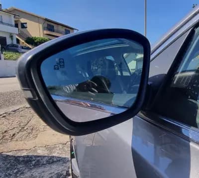 Sell Peugeot 308 SW 2014 - 9250 EUR, 265000 km - AUTO.MOTO.pt