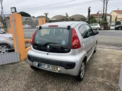 Vendo Peugeot 107 2010 - 4950 EUR, 135993 km - AUTO.MOTO.pt