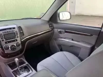 Vendo Hyundai Santa Fe 2012 - 11999 EUR, 70000 km - AUTO.MOTO.pt