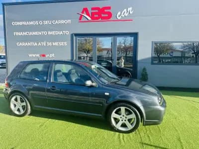 Sell Volkswagen Golf 2001 - 7999 EUR, 269000 km - AUTO.MOTO.pt