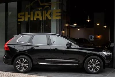 Sell Volvo XC 60 2020 - 36990 EUR, 82194 km - AUTO.MOTO.pt