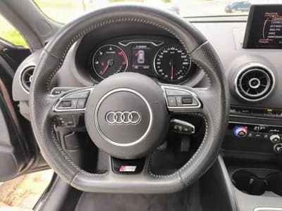 Vendo Audi A3 Sportback 2013 - 14950 EUR, 255105 km - AUTO.MOTO.pt