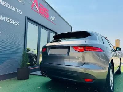 Sell Jaguar F-Pace 2017 - 24999 EUR, 78000 km - AUTO.MOTO.pt