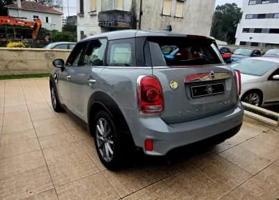 Vendo MINI Countryman 2018 - 18990 EUR, 132950 km - AUTO.MOTO.pt
