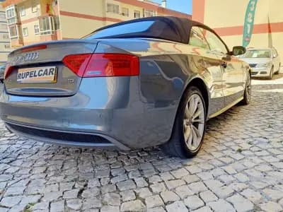 Vendo Audi A5 Cabrio 2016 - 26500 EUR, 115025 km - AUTO.MOTO.pt